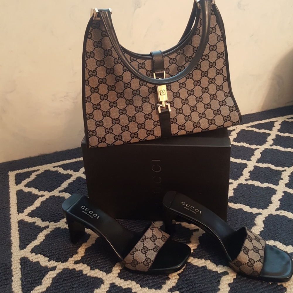 Gucci shoes & purse